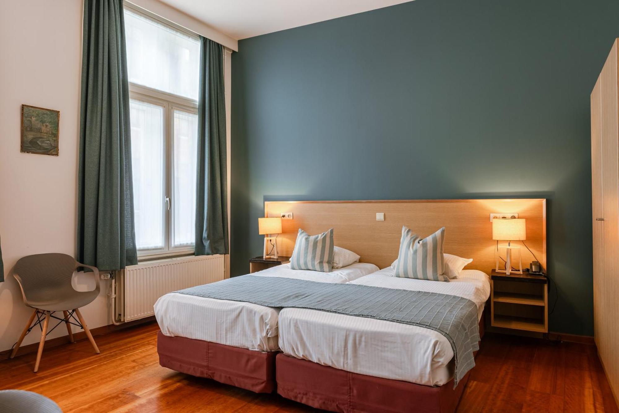 Boutique Hotel Malleberg บรูจส์ ภายนอก รูปภาพ