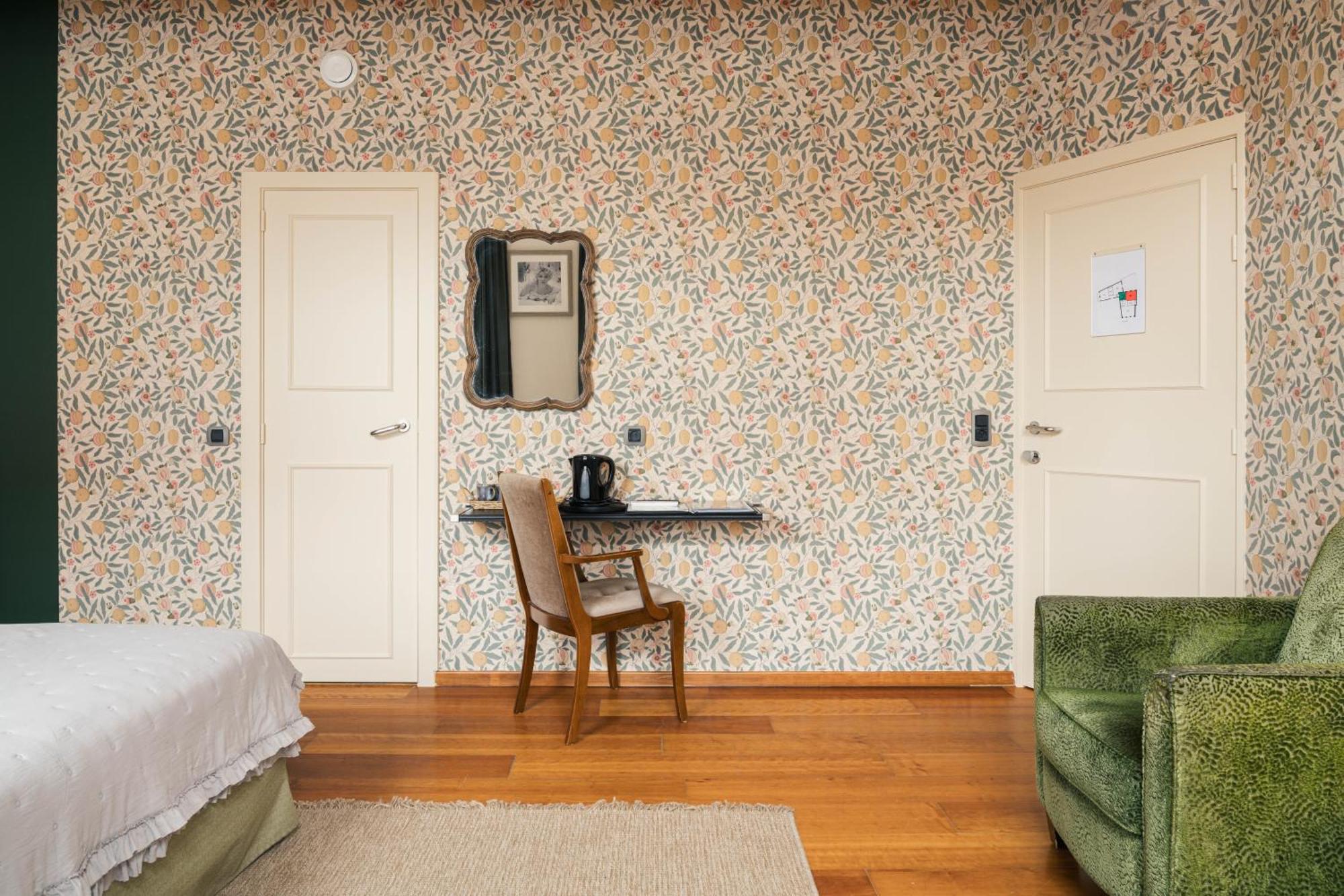 Boutique Hotel Malleberg บรูจส์ ภายนอก รูปภาพ